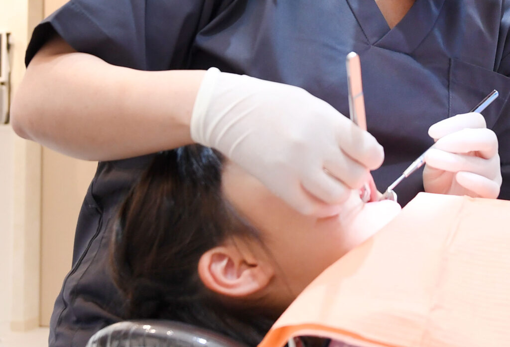 小児矯正の大切さ。フッ素塗布｜芦屋の歯医者・歯科「芦屋もみじ歯科」